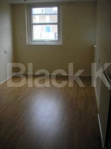 			1 Bedroom, 1 bath, 1 reception Flat			 Mowatt Close, ARCHWAY N19